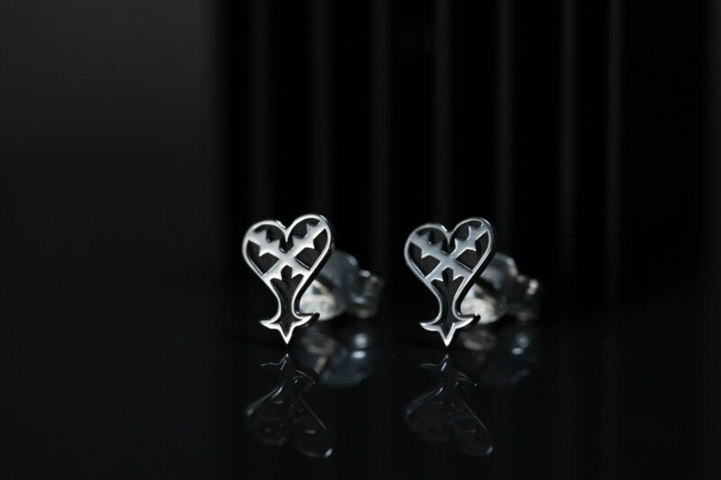 Pendientes hechos a mano en plata de ley