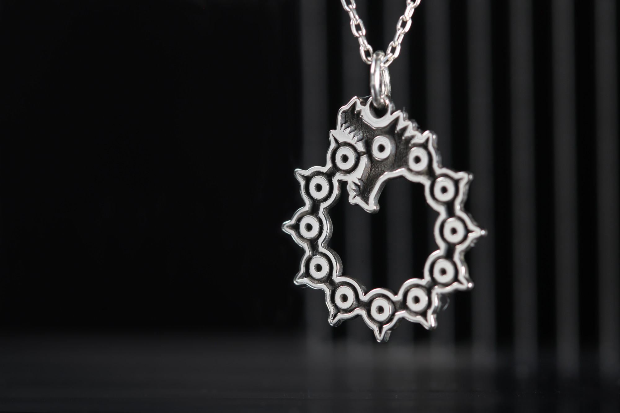 Pendant in sterling silver with the symbol of wrath