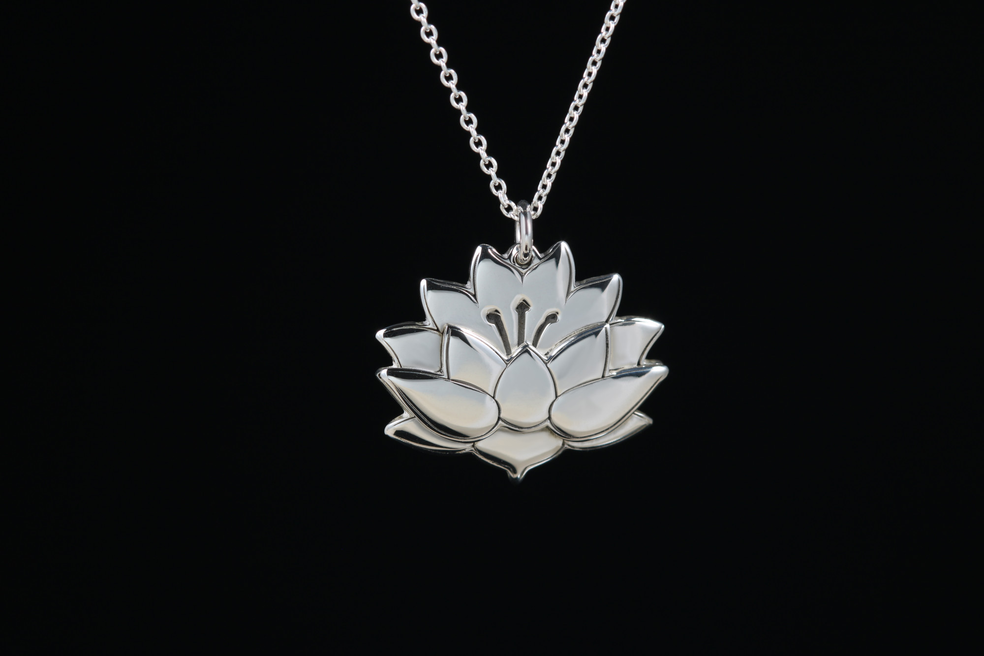 Ren Flower necklace in sterling silver inspired by geek anime and manga